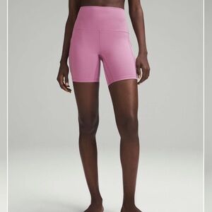 Lululemon Align High Rise Short w Pockets 6” size 4 like new! Color velvet dust